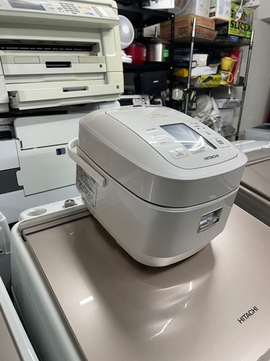 配送可能　保証付き RZ-AW3000M 炊飯器  [5.5合 /圧力IH]