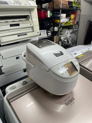 配送可能　保証付き 日立RZ-BX100M-W 炊飯器 パールホワイト [5.5合 /圧力IH]