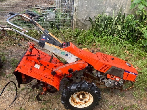 クボタ耕運機