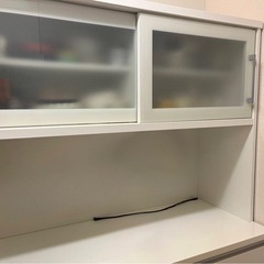 食器棚の画像