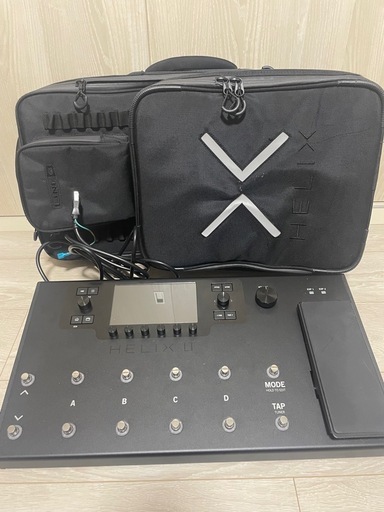 LINE 6 HELIX LT 専用ケース付き(ペダル故障)