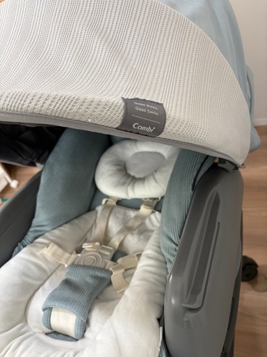 【美品！】combi  スイングベッド&チェア