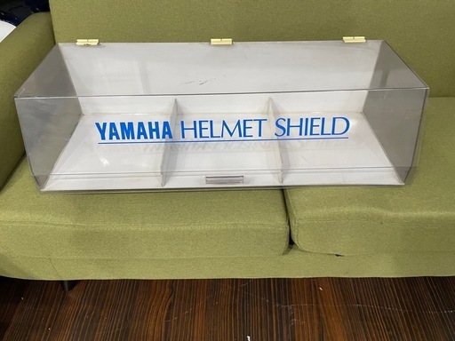 20%値下げ♪ QZ0240 直接引取お願いします。ヤマハ YAMAHA ヘルメットシールド ショーケース①