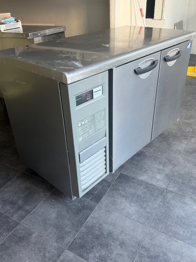 sur-k1261sa 業務用冷蔵庫