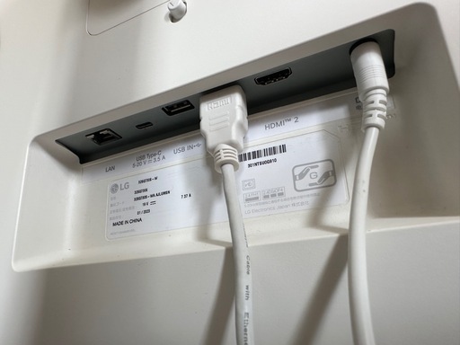 パソコン LG 32SQ730S White/ 4K Smart Monitor