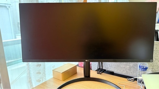 予約済み-
LG-34WP550-Bモニター　製造年月:22年5月
