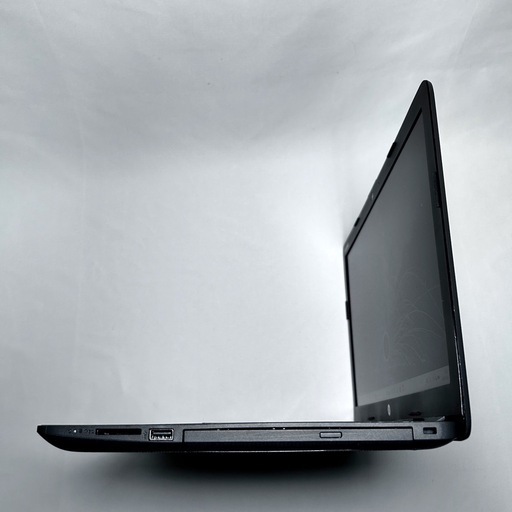 【バッテリー超良好】HP 250 G7｜第10世代 Corei3｜高速SSD搭載｜テンキー