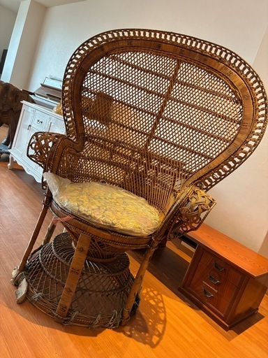 28万円　80年代エマニエルチェア　未使用品