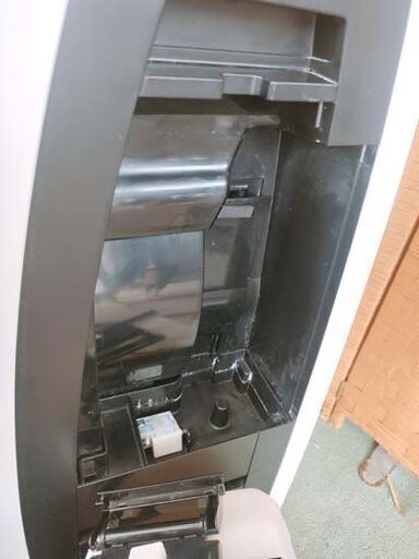 SHARP 除加湿空気清浄機 2022年製 KC-HD70-W プラズマクラスター7000 ホワイト 白 ～32畳 除湿 加湿 空気清