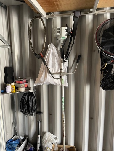 エンジン式草刈り機