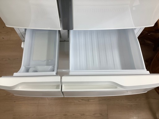 Panasonic 6ドア冷蔵庫 NR-FVF454-W
