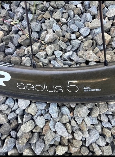 BONTRAGER Aeolus 5 チューブラータイヤ