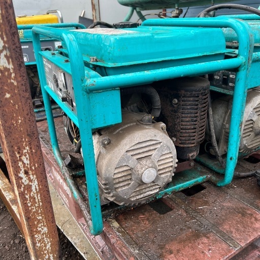 発電機　デンヨーニューパワー2600U2 ②