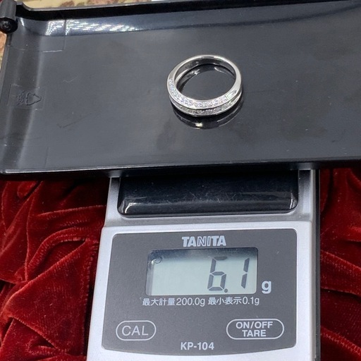 Pt950 ダイヤモンドリング　1ct 6.1g 約13号