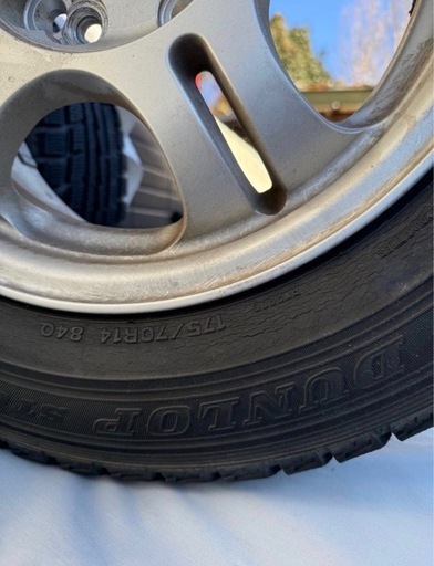 ダンロップスタッドレスホイールセット　175/70/14
