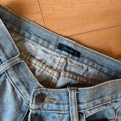 レディース　Mサイズ　ダメージの画像