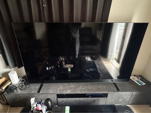 75型液晶テレビ
