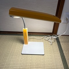 【あげます】デスクライト（4月末頃処分）の画像