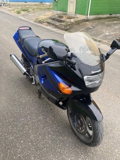 相談中となります　ＺＺＲ400 車検残あり