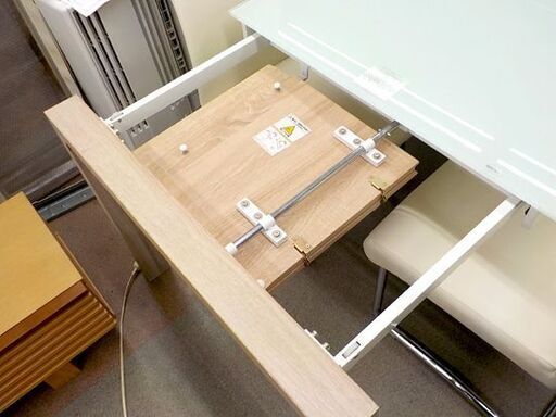 ４人掛けダイニングセット 伸長式ダイニングテーブル ホワイト系 幅160～200㎝ ニトリ ダヴィンチ ガラス天板 イス×4脚 西岡店