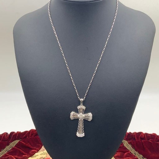 K18WG ホワイトゴールド　ネックレス　ダイヤ0.8ct 7.5g 約45cm