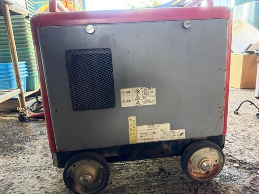 エンジン高圧洗浄機　スーパー工業3007 中古　ジャンク