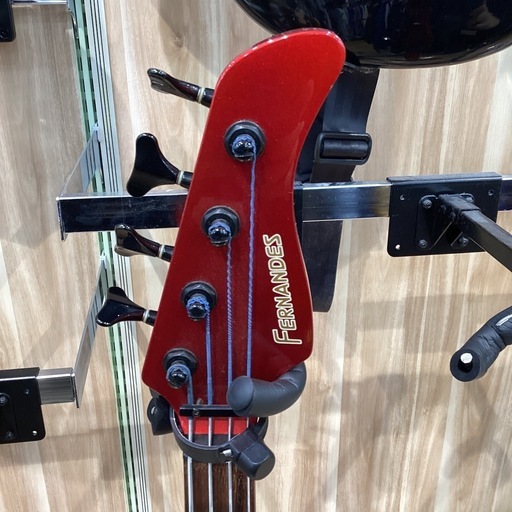 【トレファク神戸南店】FERNANDES　エレキベースです‼︎【取りに来られる方限定】