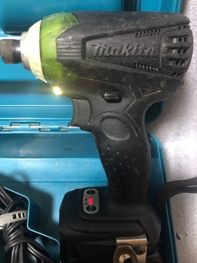 makita 14.4V TD133D充電式インパクトドライバー