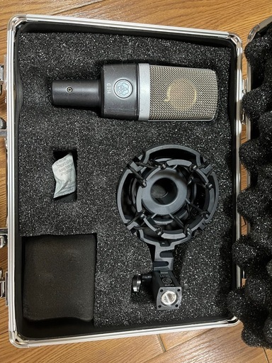 AKG  C214 中古