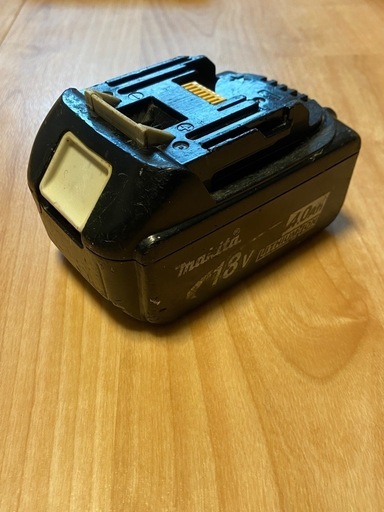 マキタ　インパクトTD170D　掃除機CL281FD 
※充電器不要なら更に1000円引き