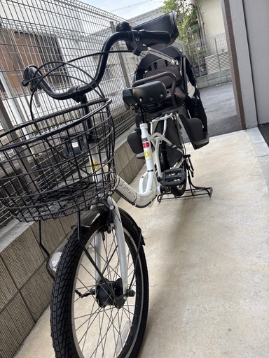 【cyma購入・美品】子供乗せ自転車 20
インチ（3段変速）低頻度・室内保管