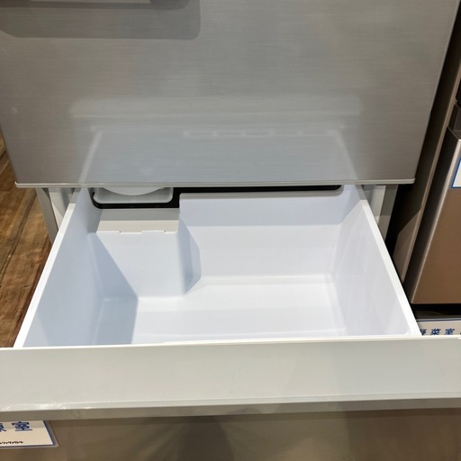 AQUA 3ドア冷蔵庫 AQR-27J