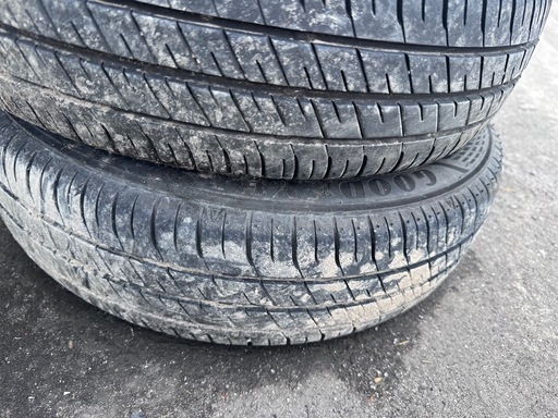 ダイハツ　14インチ　純正ホイールタイヤ　４本155/65R14 タイヤ製年2023年　溝あり