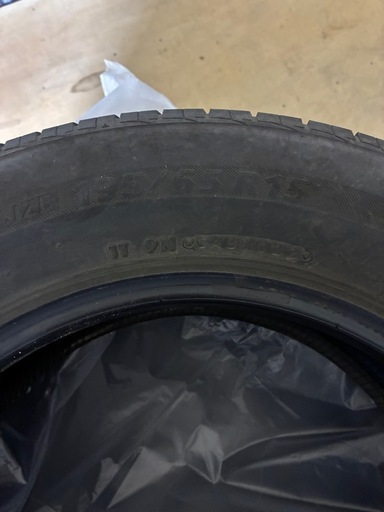 195/65R15 プリウスなどに