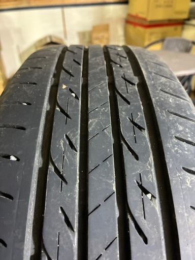 195/65R15 プリウスなどに