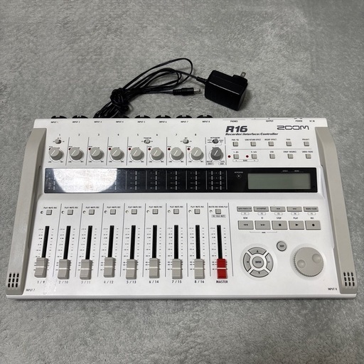 ZOOM R16 マルチトラックレコーダー 中古 箱なし