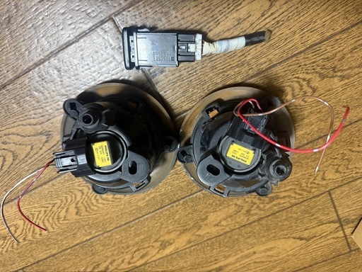 L235Sエッセ純正オプション フォグランプ 左右セット