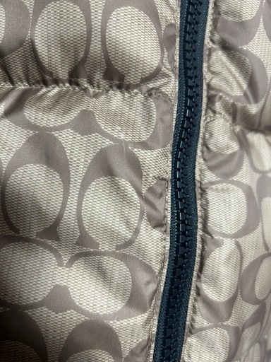 coachダウン　リバーシル