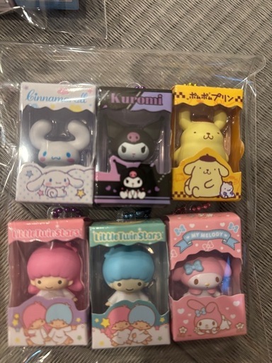 【定価】サンリオキャラクターズ　チョコボックス キーホルダー18個