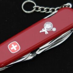 キャンプ・レジャー用品　①Leisure 2000LH 20.6ℓ　未使用品　美品　②プリムス　ガスランタン　IP2279HAE　used　③オールド　ウェンガー　サイクリスト　used 廃盤　希少品　スイス製アウトドアマルチツールの画像