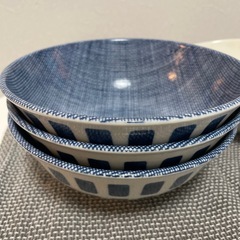ニトリ丼（カル：エクレ）・大皿の画像