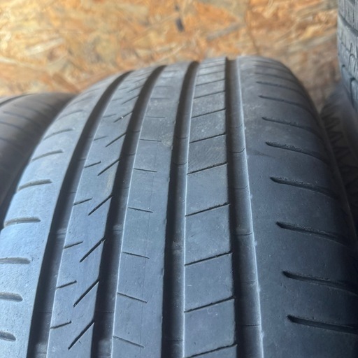 BRIDGESTONE ブリヂストン　ALENZA 235/55R20 夏タイヤ　2023年製　20インチ