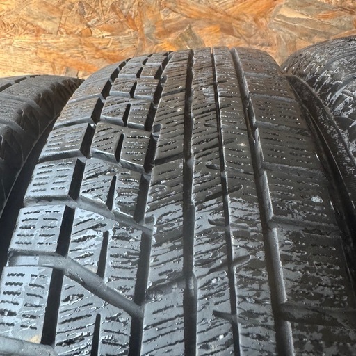 バリ山　YOKOHAMA ヨコハマ　IG60 185/65R15 スタッドレス　タイヤ　2020年製　15インチ