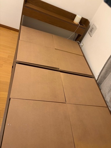 【美品】収納付きセミダブルベッド（マットレスセット）