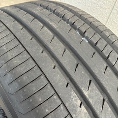 ヨコハマ アドバンdB V553 245/50R18  中古　４本　新品に近い状態の画像