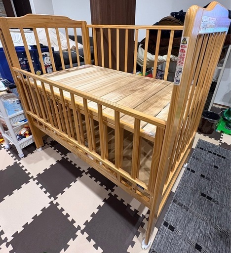 【お譲り先決まりました】KATOJIハイシートベビーベッド＋ベビー布団セット＋α