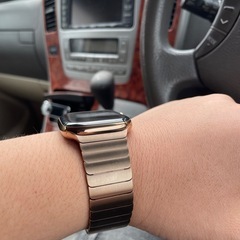 Apple Watch series10  GPS＋Cellular ゴールドチタニウムの画像