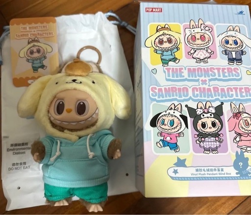 popmart THE MONSTERS × Sanrio Characters ぬいぐるみペンダント 