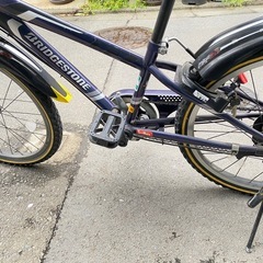 子供の自転車22インチの画像