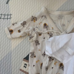 ベビー肌着50〜(生地が伸びてるため90ぐらいまでいけます)の画像